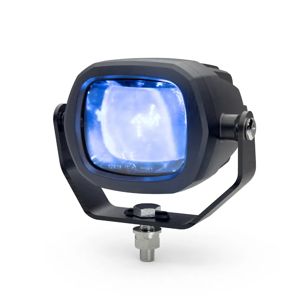 EW2011B - ECCO - Faro de reversa led flecha móvil azul 12-80vcd 1.8 amp 18watts IP65